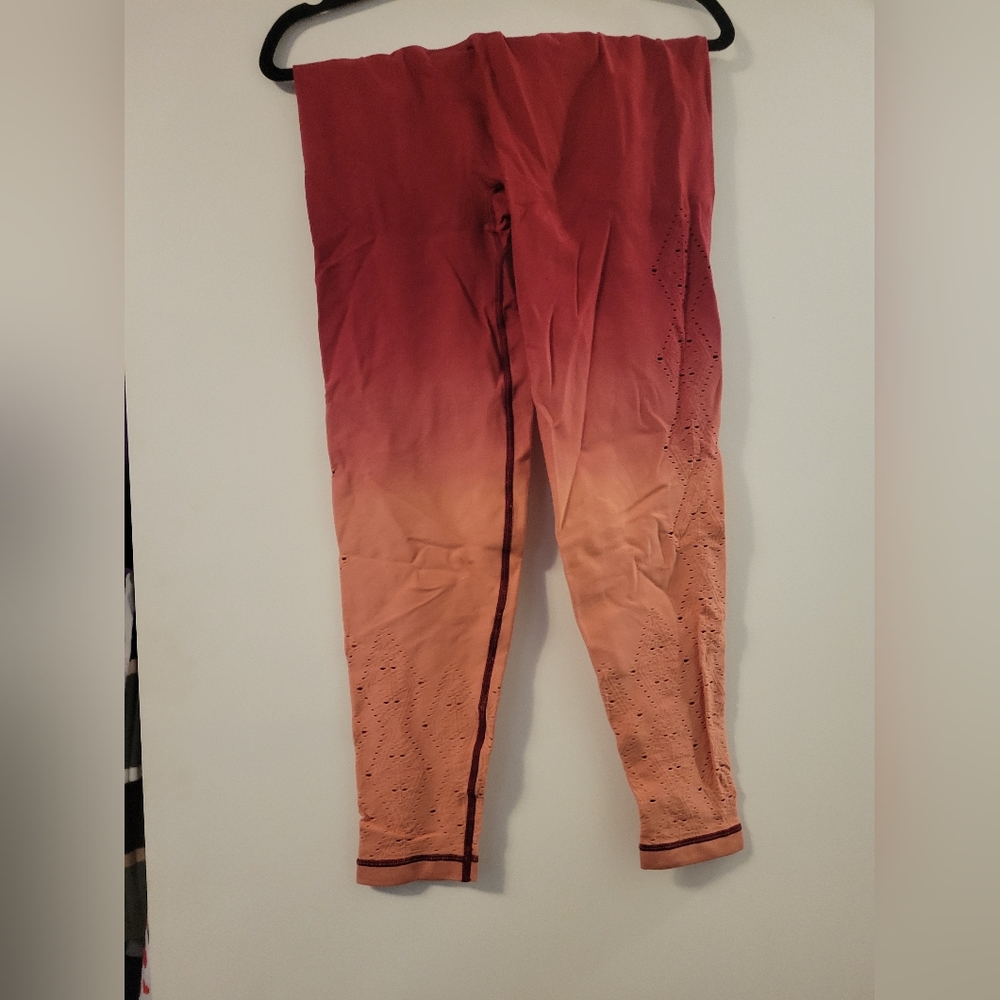 P!nk (pink) activeware ankle length ombre leggings with cut outs